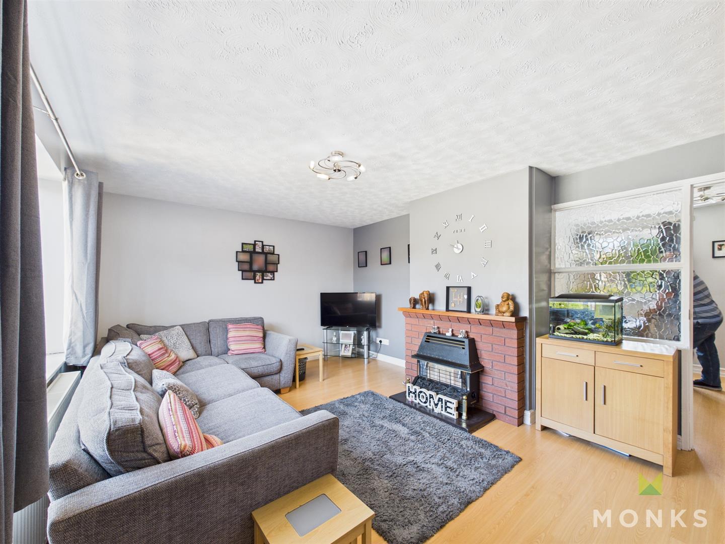 25 Langland Road, Oswestry, SY11 2DN SSTC